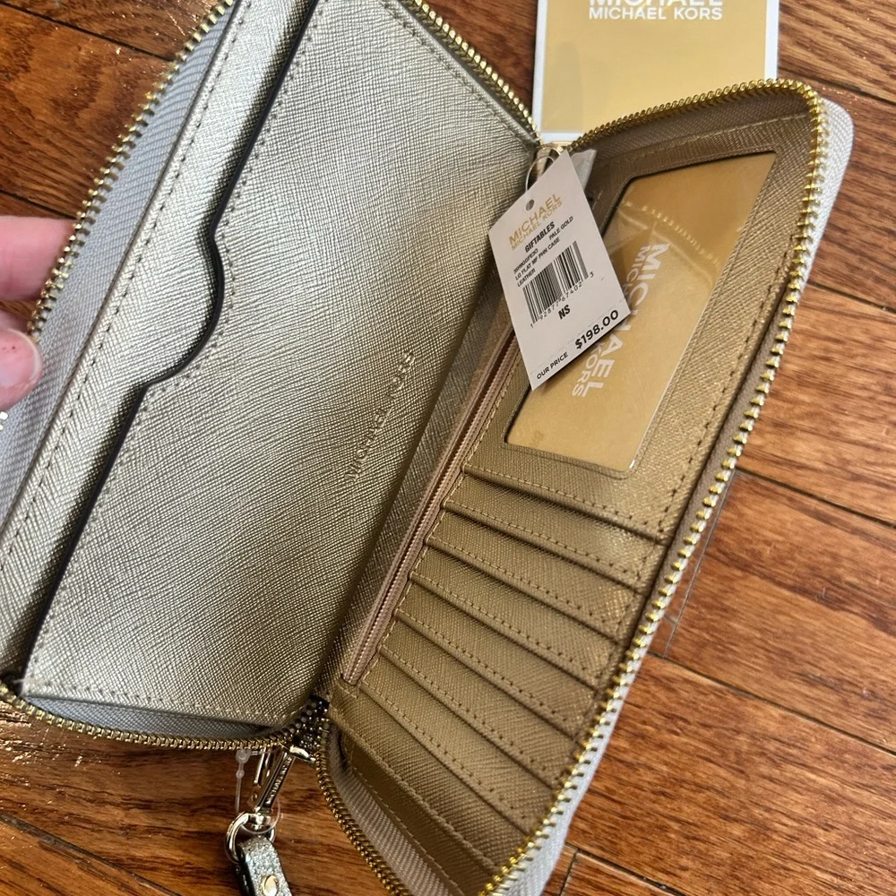 Michael by Michaell Kors sparkly gold wallet wristlet - Picture 3 of 4
